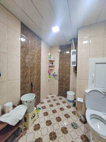 binede ipoteka evler: Bakı, Köhnə Günəşli, 3 otaqlı, Köhnə tikili, m. Əhmədli, 80 kv. m — 9