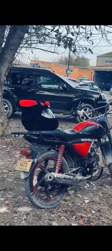 Aksesuarlar və tüninq: Elim yandı m50 tecılı satılır kask üsdündə verilir ideall gedişinə — 2