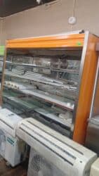 Şirniyyat/fast-food vitrin soyuducusu - Tip: Şaquli vitrin soyuducu