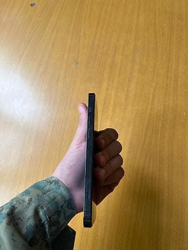 ikinci el macbook: IPhone 12 Pro, 128 GB — 6