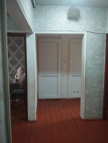 Qarajlar: Bakı, 3 otaqlı, Köhnə tikili, 68 kv. m — 3