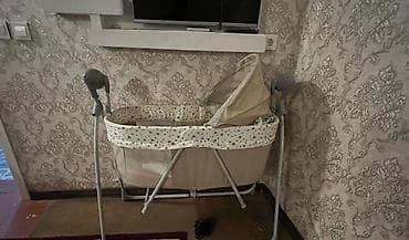 mebel 2ci əl: Oğlan və qız üçün, Dördbucaq, Beşik, Dəstsiz, Matras ilə, Yellənmə mexanizm ilə — 1