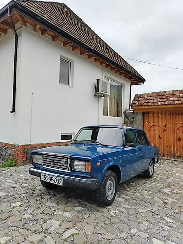 VAZ (LADA) 2107: 1.6 l | 2004 il 185000 km Sedan