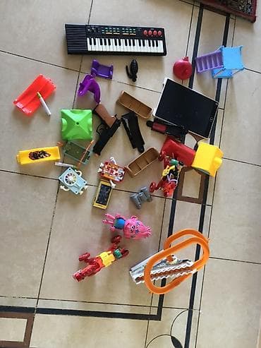 Tecili Hamisi bir yerde-8 m Uşaq oyuncaqları və əyləncə dəsti – — 2