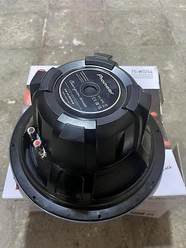 Pioneer TS-W3254 “Champion Series” subwoofer - Ölçü: 12" / 30 sm - — 2