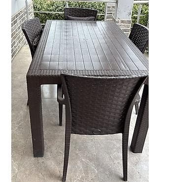 bag desti: Berk matrialdan masa+6 stulla 220 azn.(tek masa 200+stullar 45 azn — 1