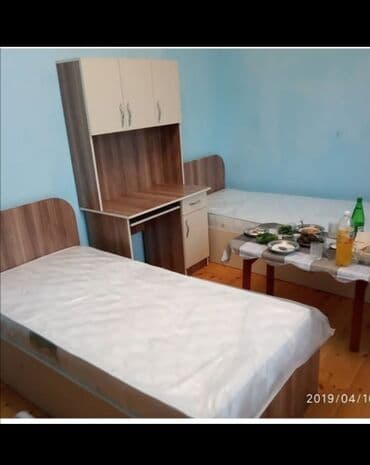 Təknəfərlik çarpayı, Matras ilə, Siyirməli