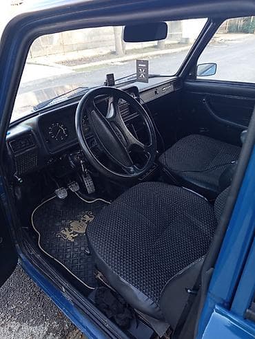 termostat satisi: Salam Maşin Satilir. İli - 2008 Barter ancaq - 2106 olunur. Maşin — 2