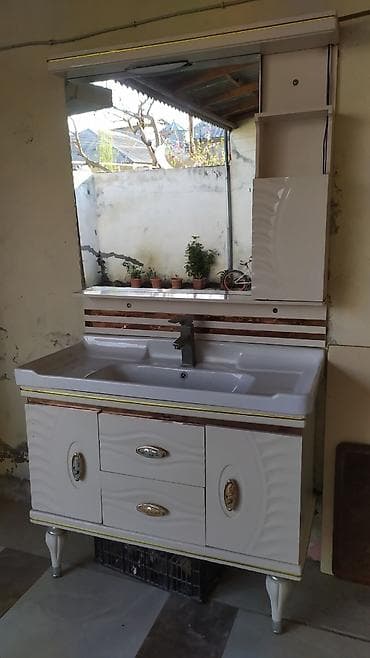Hamam üçün lavabo mebeli dəsti - Geniş güzgülü üst modul: yuxarı — 2