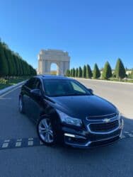 продажа дешевых автомобилей: Chevrolet Cruze: 1.4 л | 2015 г. 207000 км Седан — 3