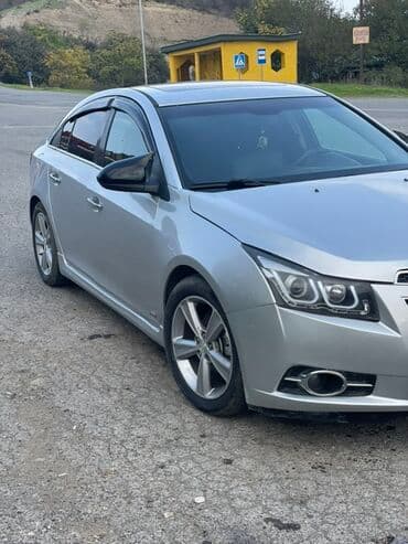 Chevrolet Cruze: 1.4 l | 2014 il 170 km Sedan lalafo.az -da Chevrolet Cruze: 1.4 l | 2014 il 170 km Sedan