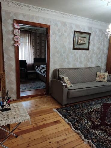 9 ci mikrorayon satilan evler: 2 otaqlı, 40 kv. m, Yeni təmirli — 3