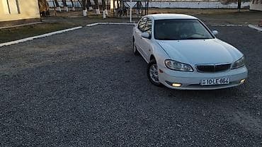 maş: Nissan Sunny sedan - Kuzov: ağ rəng, 4 qapı, yüngül lehimli disklər - — 9