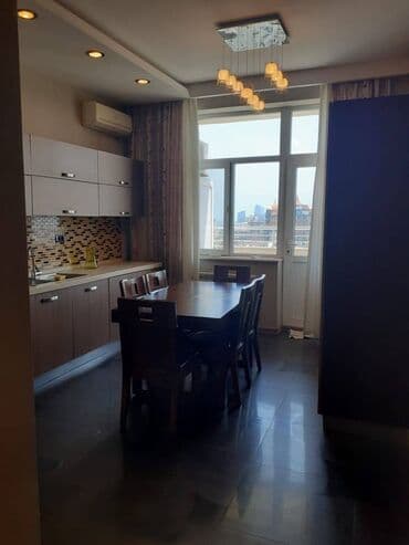 ağdam kirayə evlər: Gənclik metrosu yaxınlığında,18 mərtəbəli yeni tikilinin 17 ci — 22