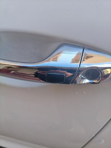 Avtomobil alışı: Hyundai Santa Fe: 2 l | 2014 il Sedan — 3