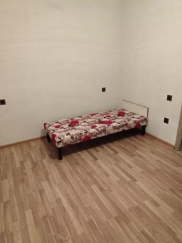 ev: Salam ev kiraye verilir, ev sabucuda yerlesir,3 otaq heyet evidi ama — 2