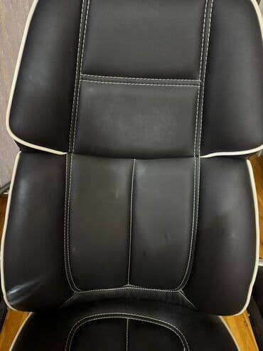 Yeni, Təkərli, Qolları tənzimlənmir, Süni dəri — 3