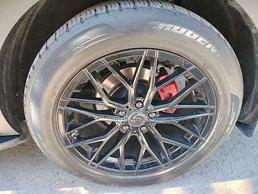 Nəqliyyat: Disk təkər 235 / 55 / R 19, 5 Boltlu — 10