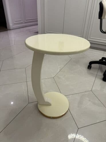 salon üçün divan: Güzgüsüz — 1