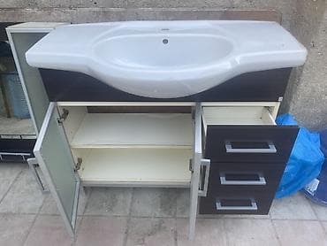 şezlong satışı: SATILIR: Yaxşı vəziyyətdə Hamam Mebeli Dəsti (Moyka + Tumba + Güzgü + — 3