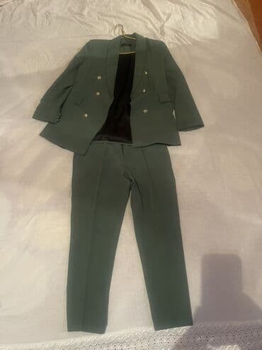 женский пуховик новый: Qadınlar üçün qışlıq şişmə gödəkcə - Rəng: qara - Model: uzun — 2