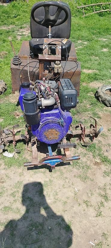 mersedes e klas: 4 təkər motoblok yığmişam moto blok la birgədə satılır təkdə təzə — 4