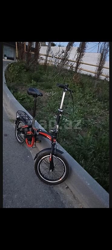 Qatlanan şəhər velosipedi tecili satilir tezedir az isdifade olunun