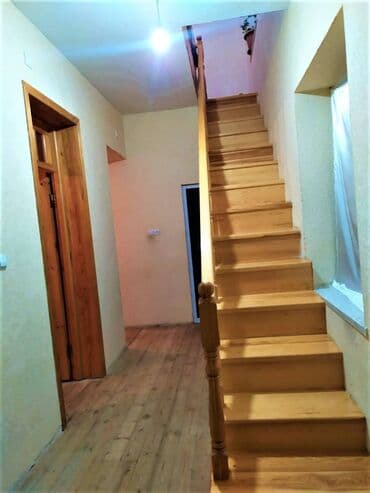 şuşa şəhərciyi: 3 otaqlı, 112 kv. m, Orta təmir — 10