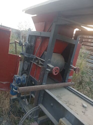 divar izolyasiya materialları: Bu, müxtəlif materialların daşınması üçün nəzərdə tutulmuş sənaye — 2