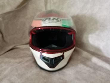 Arai tam üzlü motosiklet dəbilqəsi - Model: Arai integral (tam üzlü) — 2
