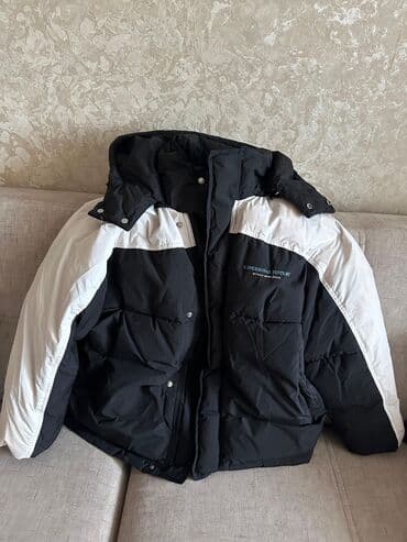 Тёплая зимняя куртка для мальчиков в отличном состоянии ✅ lalafo.az -da Тёплая зимняя куртка для мальчиков в отличном состоянии ✅