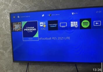 диски для playstation 4: İdeal ps4 Əlaqə nöm:0557676564 Vatsapa yazın 400 azn qiymet Real — 7