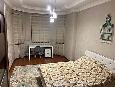 guneslide kiraye: 3 otaq, 130m2, Əsəd Əsəfov küçəsi bravonun yanı. Ailəlilər və iş — 2
