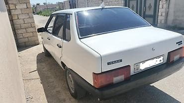 bmw e 36: VAZ (LADA) Samara: 1.6 l | 1997 il Sedan — 4
