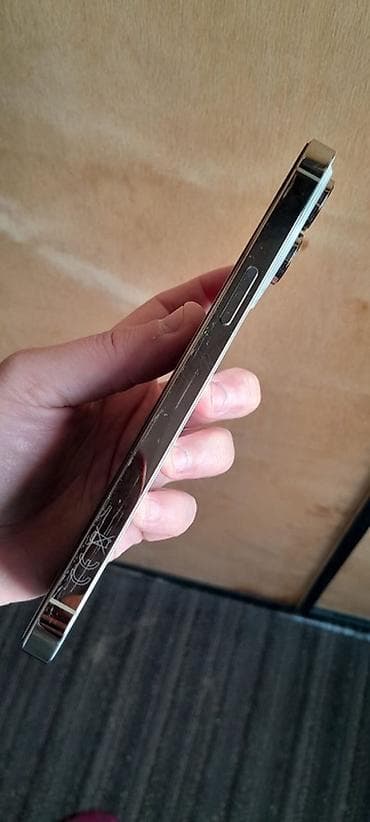 ikinci el ıphone 14 pro max: IPhone 14 Pro Max, 128 GB, Ağ, Face ID — 2