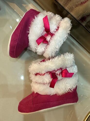 Pencəklər: Mothercare brendine mexsus yeni il geyimi ve ayaqqabisi. Ikisi bir — 6