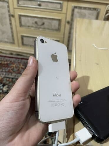 ноутбуки в баку: IPhone 4, Белый, Битый — 1