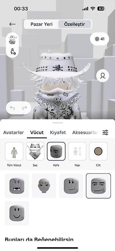İdman dəstləri: Məhsul: Roblox avatar dəsti – ağ/boz temalı “street-fashion” kombini — 7
