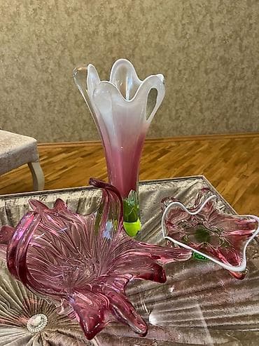 Qedimi cexslovakiya Bohemia Meduza guldan Desti islenmeyib tecili lalafo.az -da Qedimi cexslovakiya Bohemia Meduza guldan Desti islenmeyib tecili