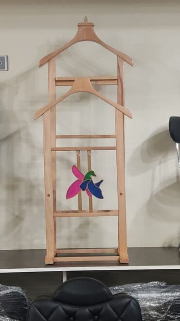 ev qaplari: Mudir asilqani. Ev üçün asilqan. Materiala gore qiymət deyisir — 3