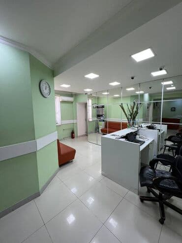 qobuda həyət evləri: Neftcilər metrosunun yaxınlığında 205 kv sahəsi olan hazir klinika — 3