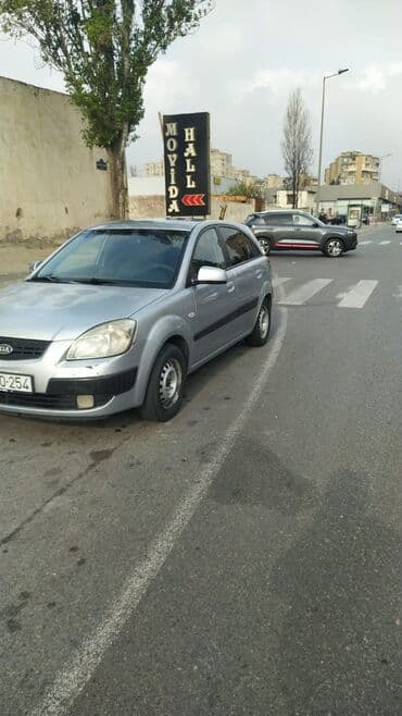 купить машину в баку в кредит: Kia Rio: 1.5 л | 2010 г. Хэтчбэк — 2