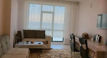 kohnə gunəşli kirayə: Sumqayitda bulvara yaxin 7/5 mertebesinde 2 otaqli bina evi 500 — 9