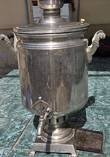 smavar: 🟥 Klassik latun samovar 50 litrlik 💯 Defektsiz, tər təmiz və işləkdir — 5