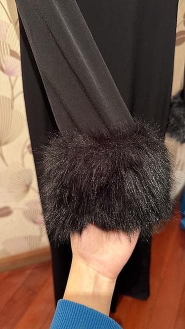 kurta: Bershka Qara uzun don.89m alinib.Xs S razmere gedir. - Model: bədənə — 4