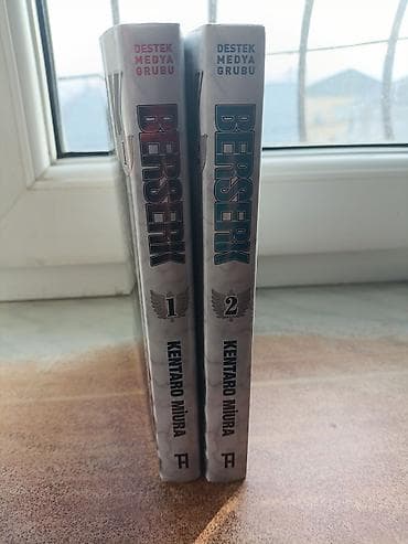 Məhsul: Berserk manga – Kentaro Miura, 1 və 2-ci cildlər Təsvir: - — 2
