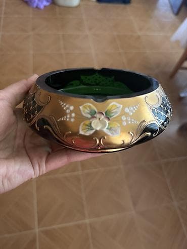 Böyük dekorativ şüşə qablar dəsti - 1 ədəd oval formalı, aşağı