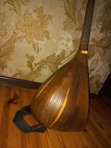 milli saz: Saz – ənənəvi simli musiqi aləti - Aşıq sazı, uzun qollu model - — 4