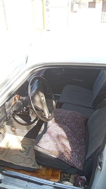 3D panellər: Yükdaşıma üçün modifikasiya olunmuş sovet istehsalı minik avtomobili — 15