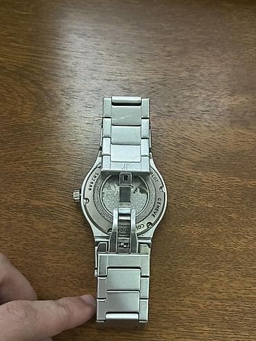 saat gence: Qol saatı, Hublot, rəng - Gümüşü — 1